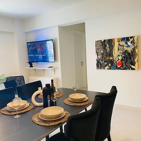 New 2Bd Aprt With Shared Rooftop Pool D3 Атина Екстериор снимка
